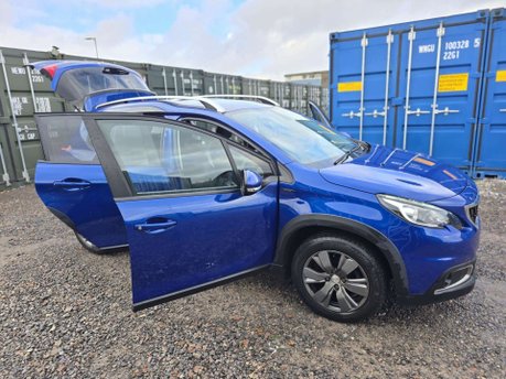 Peugeot 2008 1.2 PureTech Signature SUV 5dr Petrol EAT Euro 6 (s/s) (130 ps) 6
