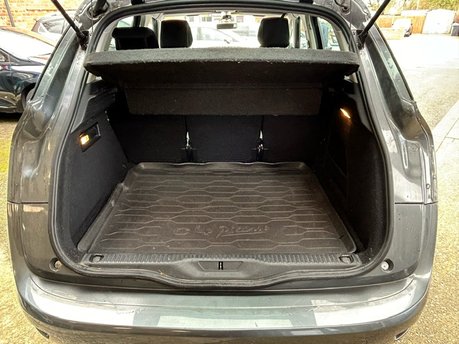 Citroen C4 Picasso E-HDI AIRDREAM EXCLUSIVE ETG6 4