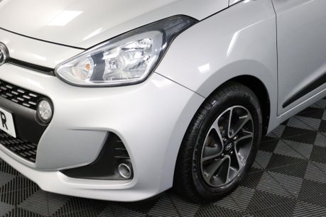 Hyundai i10 PREMIUM 31