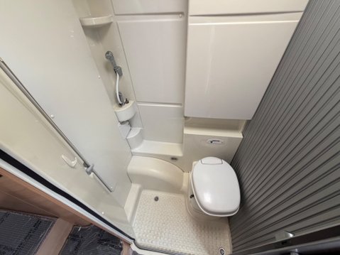 Knaus 550 MD VAN TI FIXED BED - BIG GARAGE - LOW PROFILE 22