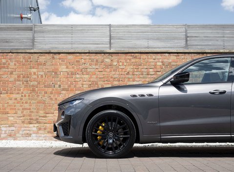 Maserati Levante S GranSport 28