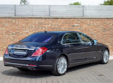 Mercedes-Benz M Class S600 7