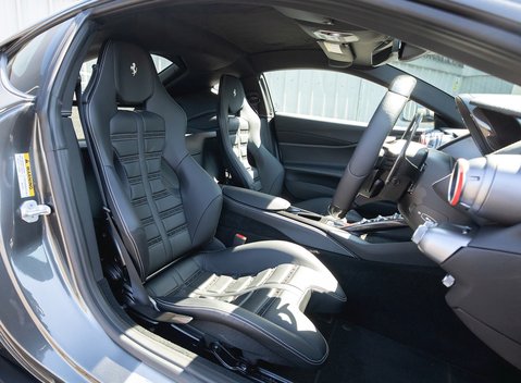 Ferrari 812 Superfast 12