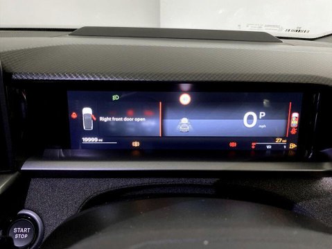 Vauxhall Grandland 1.2 Ultimate SUV 5dr Petrol Hybrid e-DCT Euro 6 (s/s) (136 ps) Cruise Cont 13
