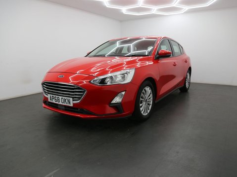 Ford Focus 1.0T EcoBoost Titanium Auto Euro 6 (s/s) 5dr 3