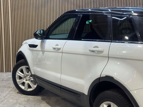 Land Rover Range Rover Evoque 2.0 Range Rover Evoque SE Tech TD4 4WD 5dr 28