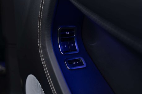 Bentley Continental 4.0 Continental GT V8 Auto 4WD 2dr 26