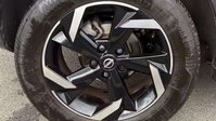 Nissan Juke 1.0 DIG-T N-Connecta SUV 5dr Petrol DCT Auto Euro 6 (s/s) (114 ps) 28