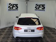 Audi RS4 4.2 FSI V8 Estate 5dr Petrol S Tronic quattro Euro 5 (450 ps) 47