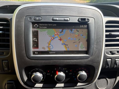 Renault Trafic SL28 SPORT ENERGY DCI 17