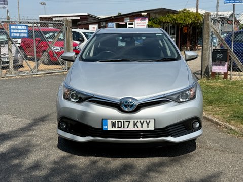 Toyota Auris VVT-I HYBRID BUSINESS EDITION TSS 11