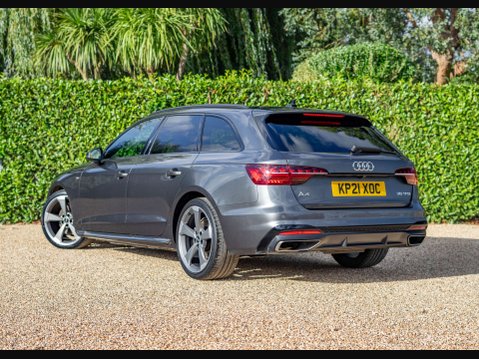 Audi A4 2.0 A4 Black Edition 35 TFSI MHEV Semi-Auto 5dr 5