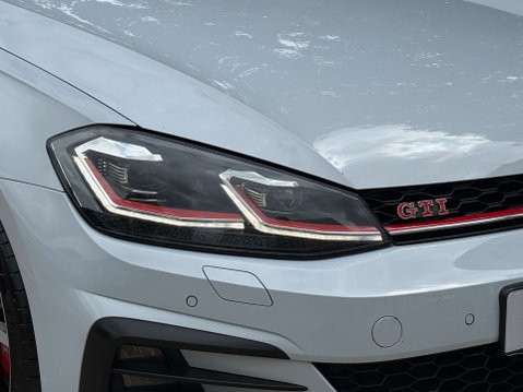 Volkswagen Golf 2.0 Golf GTi Performance TSi Semi-Auto 3dr 5
