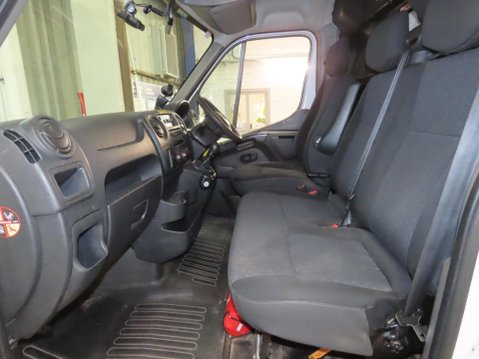 Vauxhall Movano 2.3 CDTi 3500 FWD L2 H2 Euro 6 5dr 10