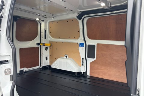 Ford Transit Custom 300 L1 Limited 130 ps Automatic - Twin Side Doors / Adaptive Cruise 9
