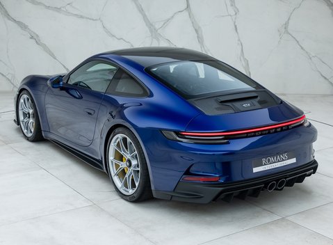 Porsche 911 GT3 Touring (992) 9