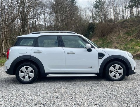 Mini Countryman 2.0 Countryman Cooper D ALL4 Auto 4WD 5dr 3
