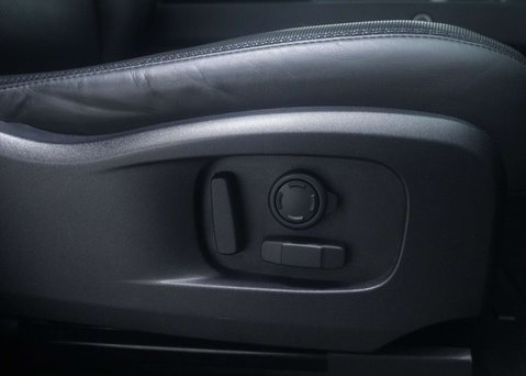 Land Rover Defender 3.0 Defender X-Dynamic HSE D MHEV A 4WD 5dr 60