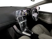 Volvo V40 1.5 T3 GPF Inscription Hatchback 5dr Petrol Auto Euro 6 (s/s) (152 ps) Air 14