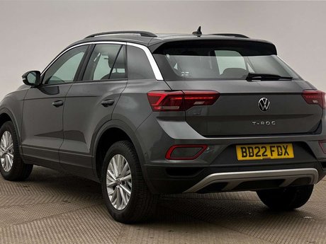 Volkswagen T-Roc 1.5 T-Roc Life TSI 5dr 3