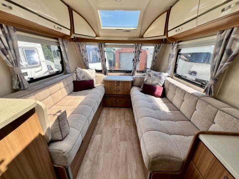 Lunar Clubman ES 11