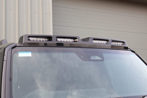 Toyota Land Cruiser 2026 COMMERCIAL 2 inch  lift 22  wheels roof light Seeker styled Rear seats 10