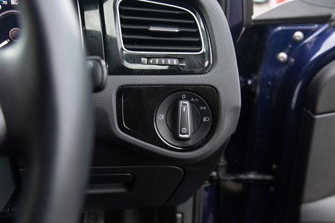 Volkswagen Golf GTE ADVANCE DSG 16