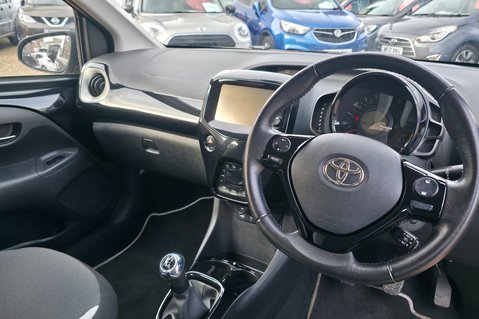 Toyota Aygo 1.0 VVT-I X-CLUSIV LOW INSURANCE! LOOK! JUST £20 TAX! 11