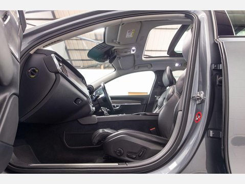 Volvo V90 2.0 D5 PowerPulse Auto AWD Euro 6 (s/s) 5dr 61