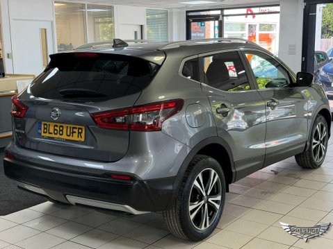 Nissan Qashqai 1.5 dCi N-Connecta Euro 6 (s/s) 5dr 4