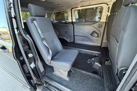 Ford Tourneo Custom 310 TITANIUM L1 - WAV - WHEELCHAIR ACCESSIBLE - LOW MILEAGE - NEW CLUTCH 15
