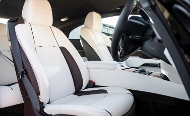 Rolls-Royce Wraith 'Inspired By British Music' Ronnie Wood 12