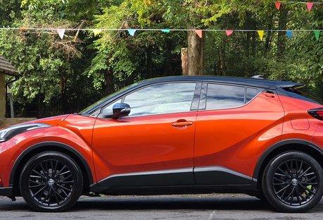 Toyota C-HR 2.0 C-HR Orange Edition HEV CVT 5dr