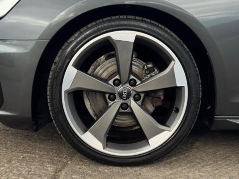 Audi A4 2.0 TFSI 40 Black Edition S Tronic Euro 6 (s/s) 4dr 9