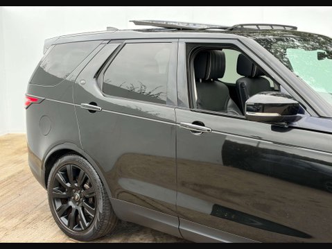 Land Rover Discovery 3.0 Discovery Luxury HSE TD6 Auto 4WD 5dr 6