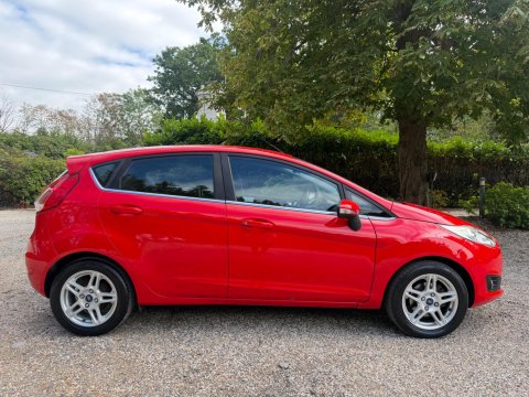 Ford Fiesta 1.25 Zetec Euro 5 5dr 9