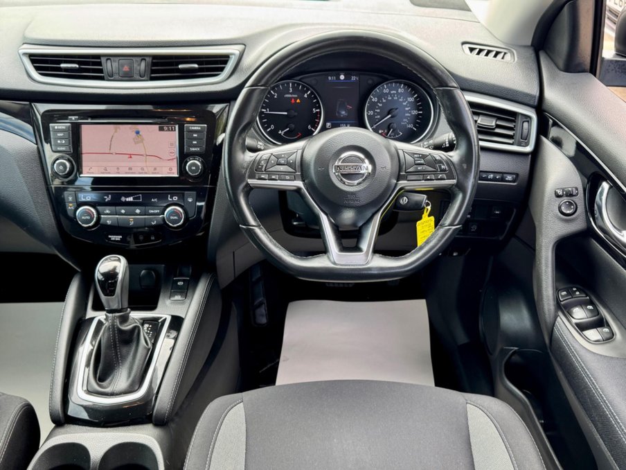 2020 Nissan Qashqai — image 2