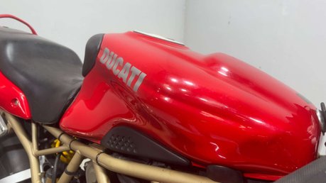 Ducati 750 SS 2000 MODEL SPARES OR REPAIR PROJECT BIKE 750CC CLASSIC 18