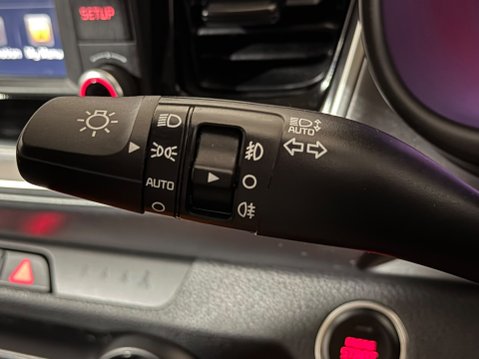Kia Stonic CRDI FIRST EDITION 22