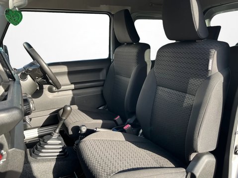 Suzuki Jimny 1.5 SZ5 ALLGRIP 3dr 14