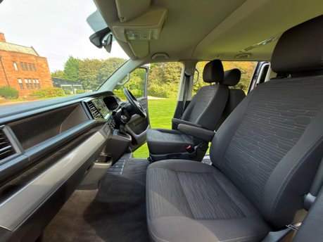 Volkswagen Caravelle SE TDI 29