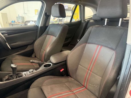 BMW X1 2.0 18d Sport xDrive Euro 5 (s/s) 5dr 16