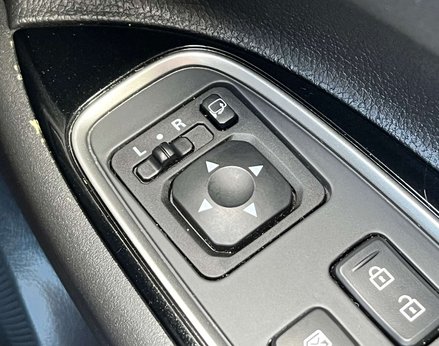 Mitsubishi Outlander 2.4 Outlander Design PHEV CVT 4WD 5dr 68