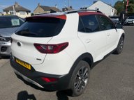 Kia Stonic 4 ISG 9