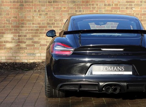 Porsche Cayman GT4 2