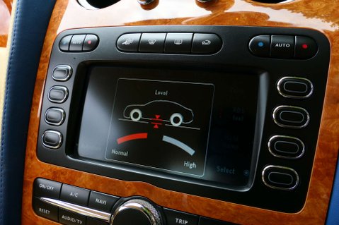 Bentley Continental 6.0 Continental GTc Auto 4WD 2dr 24