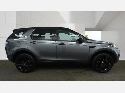 Land Rover Discovery Sport 2.0 TD4 HSE Black Auto 4WD Euro 6 (s/s) 5dr 4