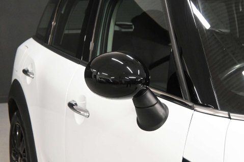 Mini Countryman 1.5 Countryman Cooper ALL4 Auto 4WD 5dr 17