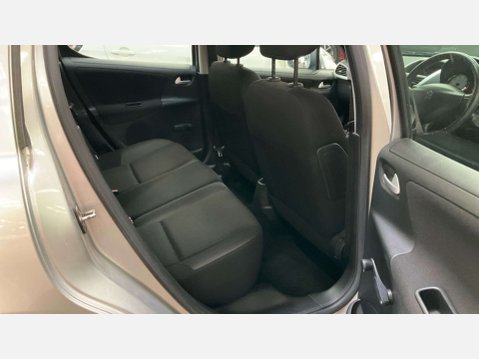 Peugeot 207 1.4 Active Hatchback 5dr Petrol Manual Euro 5 (75 ps) 9