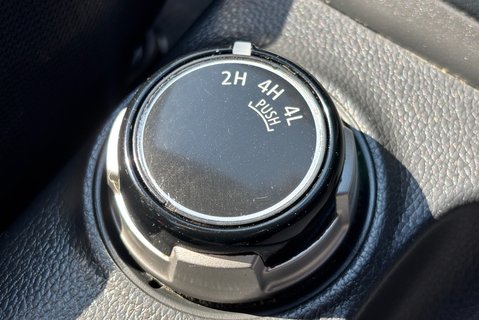 Mitsubishi L200 DI-D 4WD 4Life Single Cab Pickup - Air Con 22